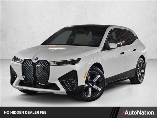 Mineral White Metallic 2024 BMW iX xDrive50