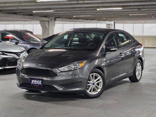 Magnetic Metallic 2017 Ford Focus SE