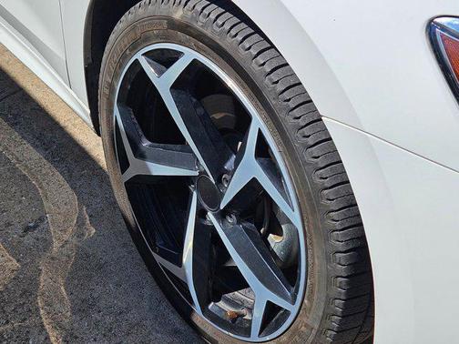 2021 Volkswagen Passat 2.0T R-Line