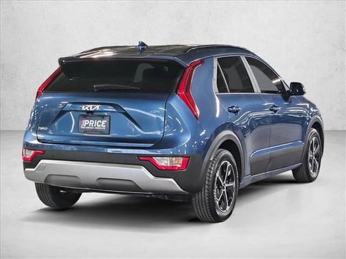 Mineral Blue 2024 Kia Niro EX