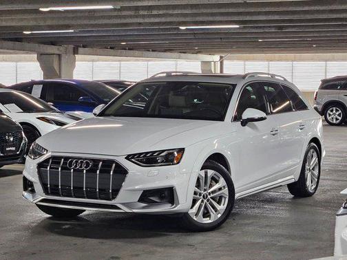 2022 Audi A4 allroad 45 Premium Plus