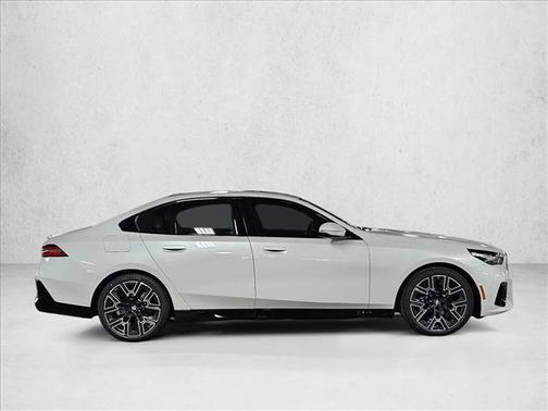 Mineral White Metallic 2027 BMW 530 i