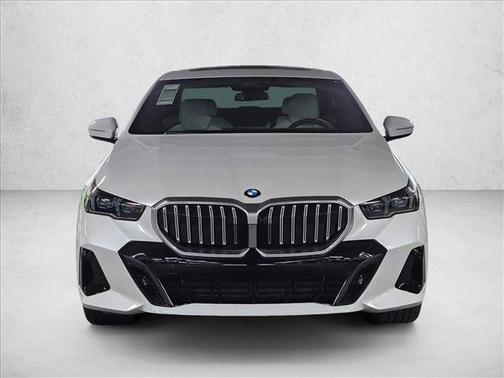 Mineral White Metallic 2027 BMW 530 i