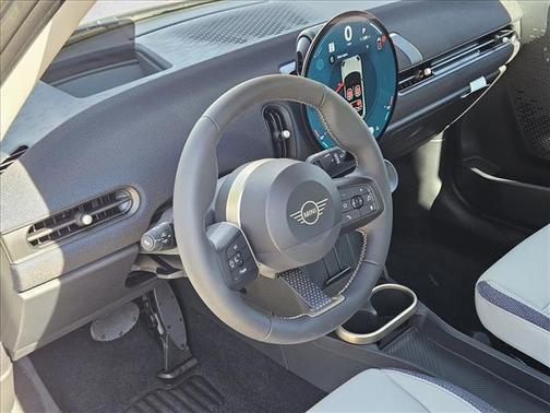 2025 MINI Hardtop Cooper