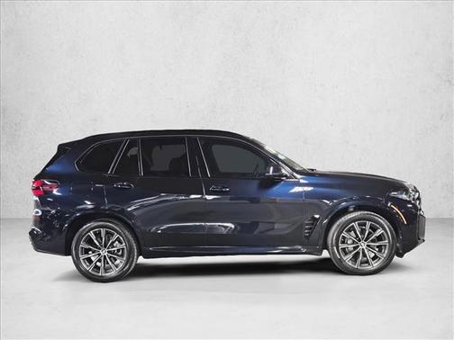 Carbon Black Metallic 2025 BMW X5 xDrive40i