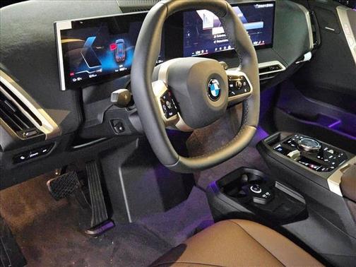2026 BMW iX xDrive45