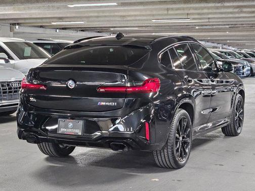 2023 BMW X4 M40i