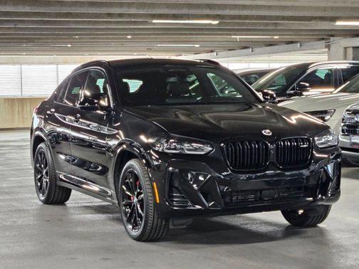 2023 BMW X4 M40i