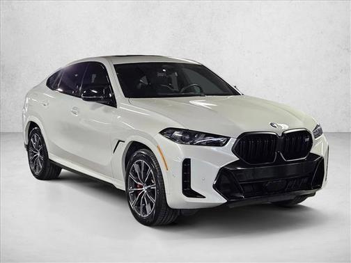 Mineral White Metallic 2024 BMW X6 M60i