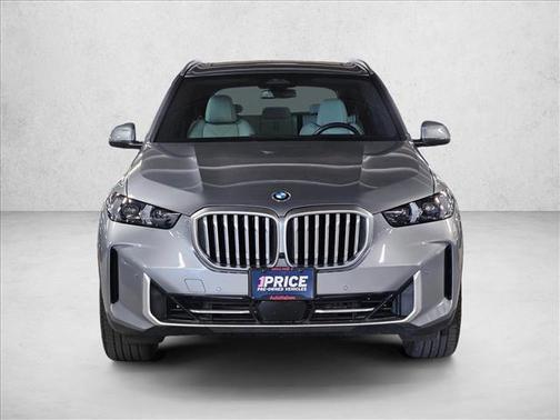 Skyscraper Grey Metallic 2024 BMW X5 xDrive40i