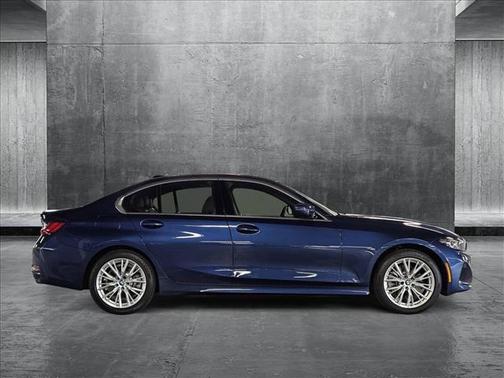 2024 BMW 330 i