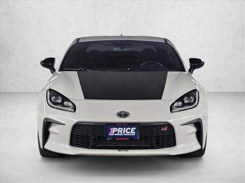 2024 Toyota GR86 Base