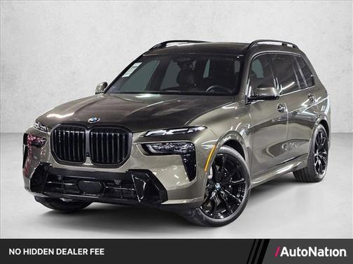 Manhattan Green Metallic 2026 BMW X7 xDrive40i