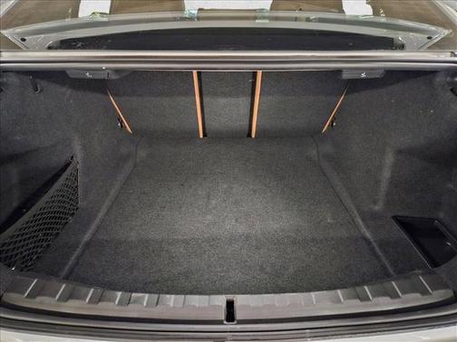 2025 BMW 330 330i Sedan