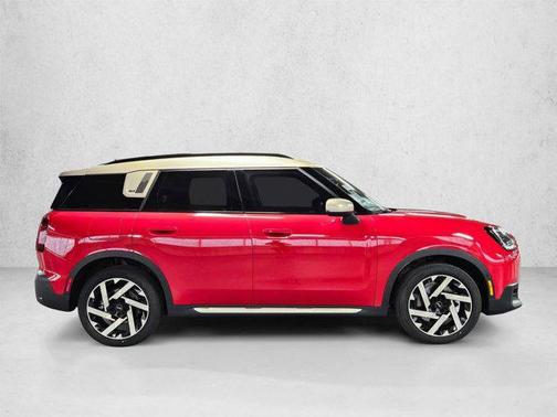 Chili Red II 2026 MINI Countryman Cooper S ALL4