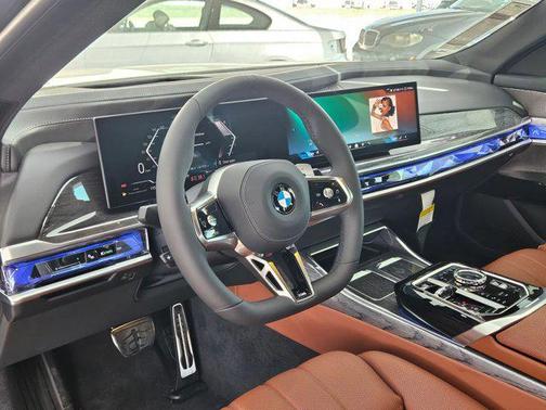 2026 BMW 760 xDrive