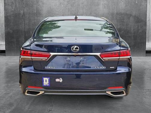 2018 Lexus LS 500 Base