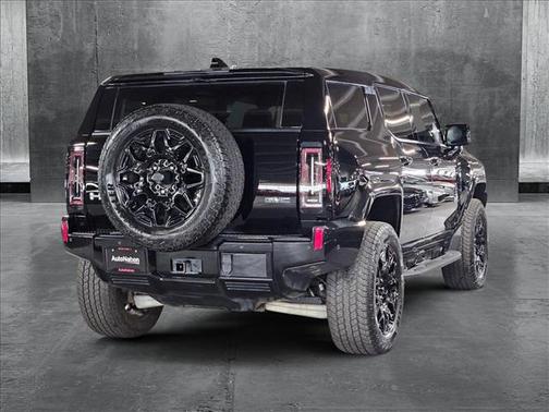 2025 GMC HUMMER EV SUV 2X