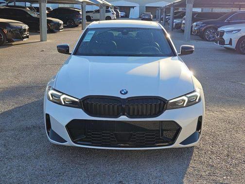 2026 BMW 330 xDrive NA