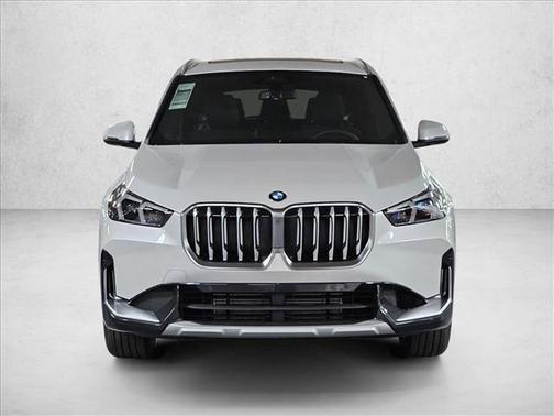 Mineral White Metallic 2026 BMW X1 xDrive28i