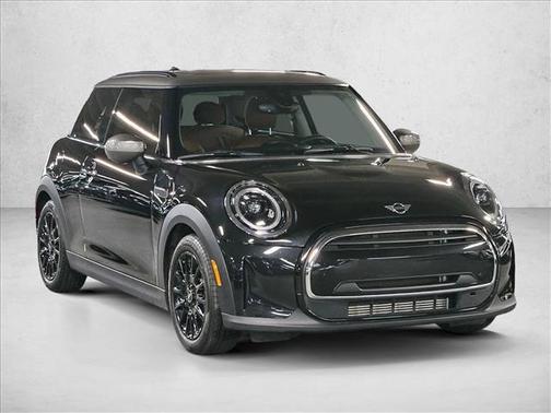 2024 MINI Hardtop Cooper