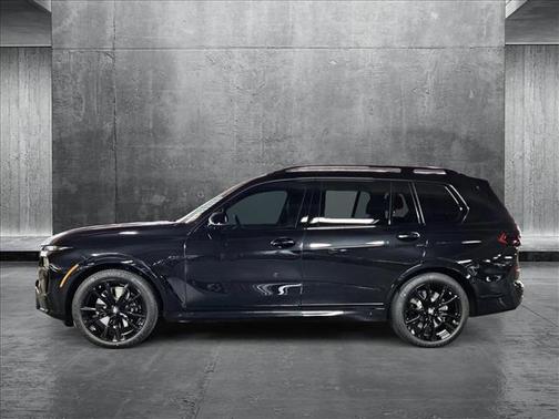 2026 BMW X7 M60i