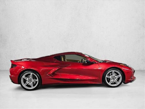 Red Mist Metallic Tintcoat 2022 Chevrolet Corvette Stingray w/3LT