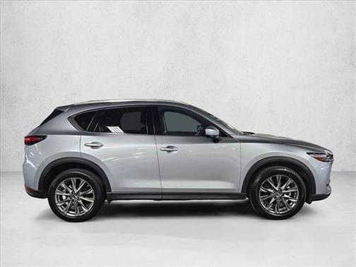 Sonic Silver Metallic 2019 Mazda CX-5 Signature