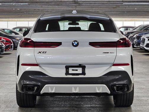 2026 BMW X6 xDrive40i