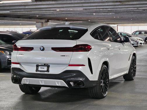 2026 BMW X6 xDrive40i