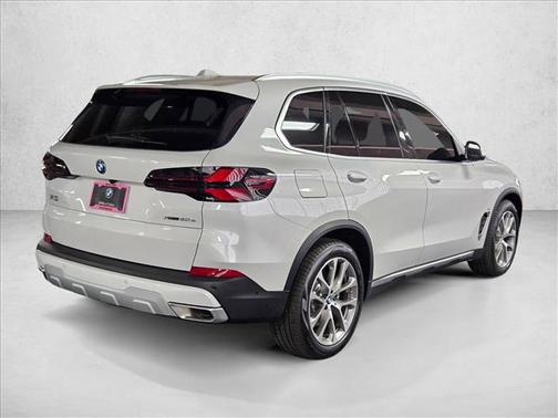 2026 BMW X5 PHEV xDrive50e
