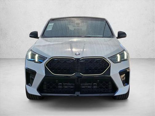 Alpine White 2026 BMW X2 xDrive28i