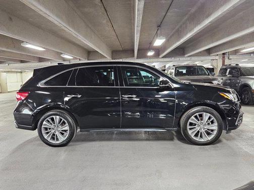 2017 Acura MDX 3.5L w/Technology Package