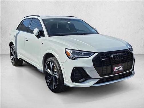 2023 Audi Q3 45 S line Premium Plus
