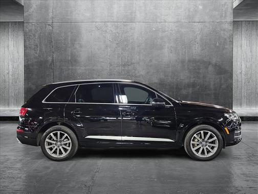 2019 Audi Q7 45 Premium