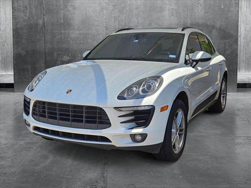 2017 Porsche Macan Base