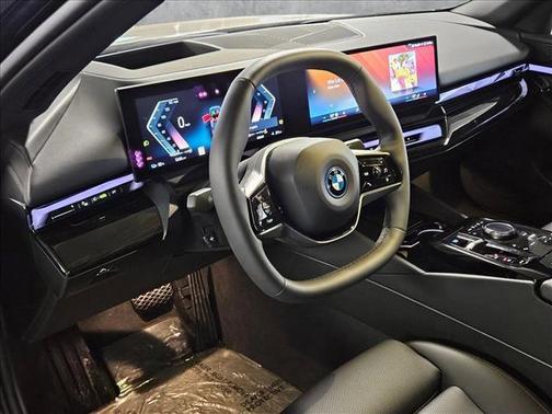 2024 BMW i5 eDrive40