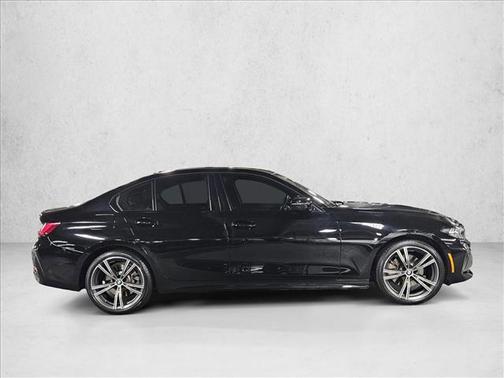 2023 BMW 330 330i