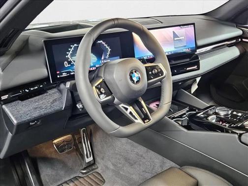2026 BMW 530 i