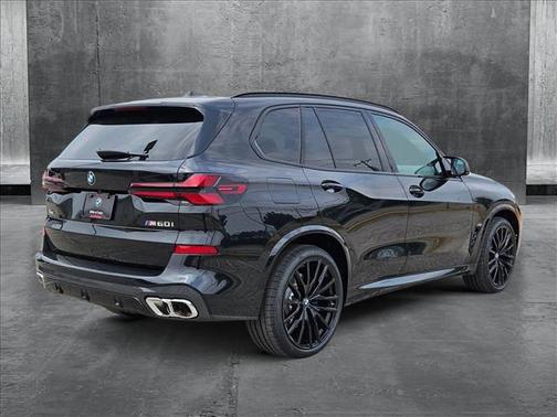 2026 BMW X5 M60i