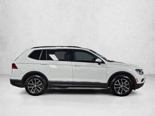 Pure White 2021 Volkswagen Tiguan 2.0T SE