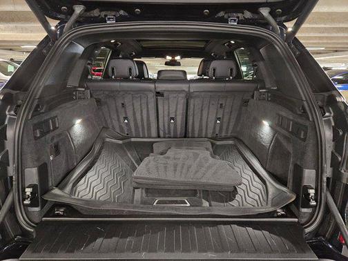 Carbon Black Metallic 2020 BMW X5 sDrive40i