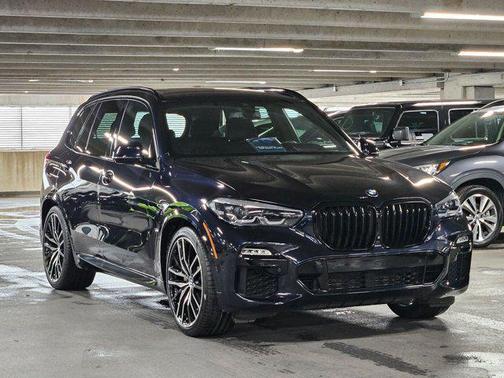 Carbon Black Metallic 2020 BMW X5 sDrive40i