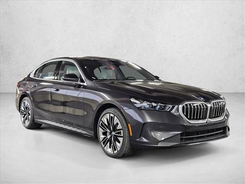 2026 BMW 530 i xDrive