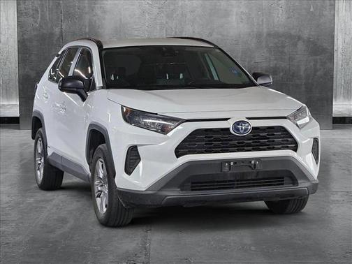 2022 Toyota RAV4 Hybrid LE