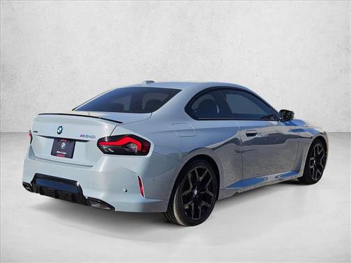 2026 BMW M240 i xDrive