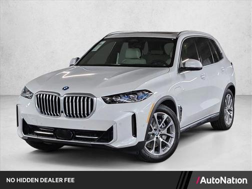 Mineral White Metallic 2026 BMW X5 PHEV xDrive50e