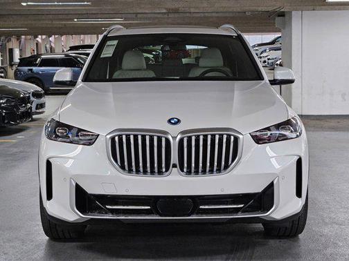 2026 BMW X5 PHEV xDrive50e