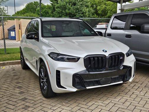 2024 BMW X5 M60i