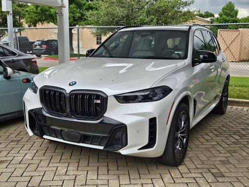 2024 BMW X5 M60i